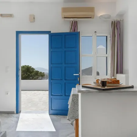 Country House Apartments