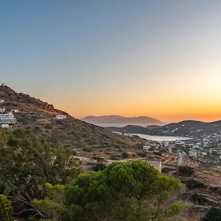 Country House Apartments * Chora