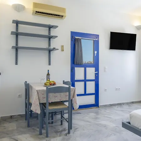 Country House Apartments