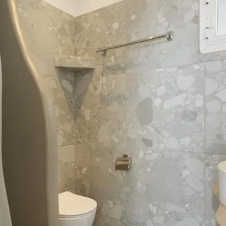 Гостевой дом Country House Apartments 3*