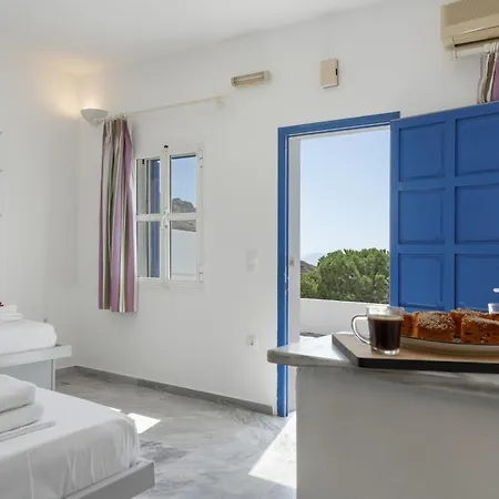 Country House Apartments