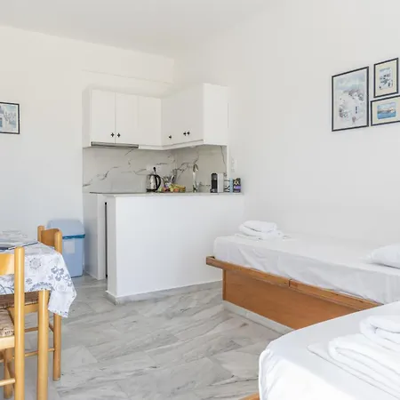 Country House Apartments 3* Иос
