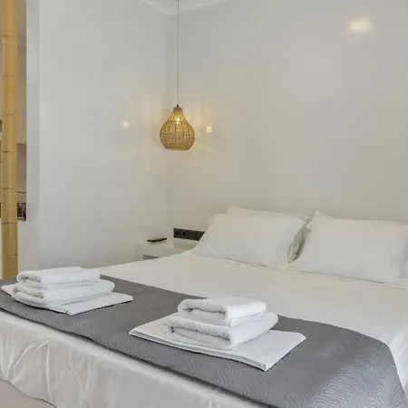 Country House Apartments Иос