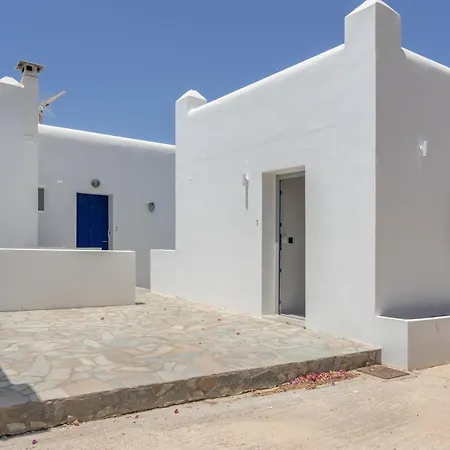 Country House Apartments