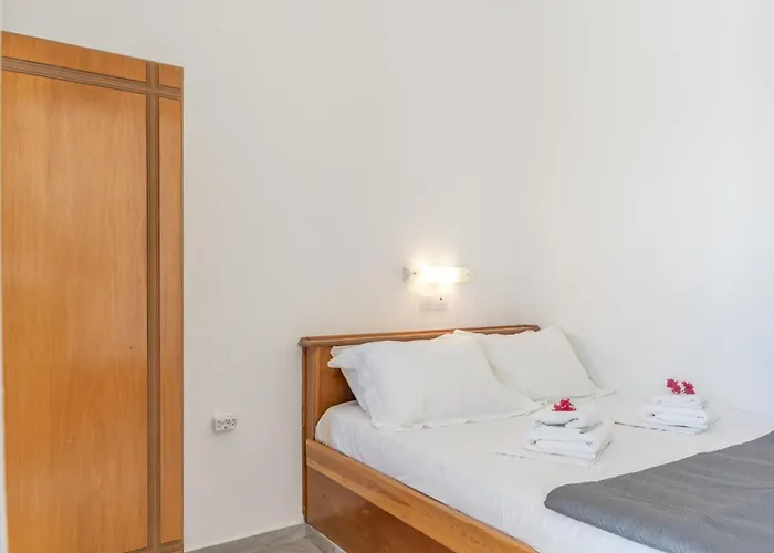 Country House Apartments Gasthuis Chora (Ios)